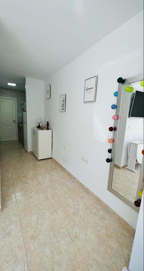 Torresol 18 Apartment เนร์คา ภายนอก รูปภาพ